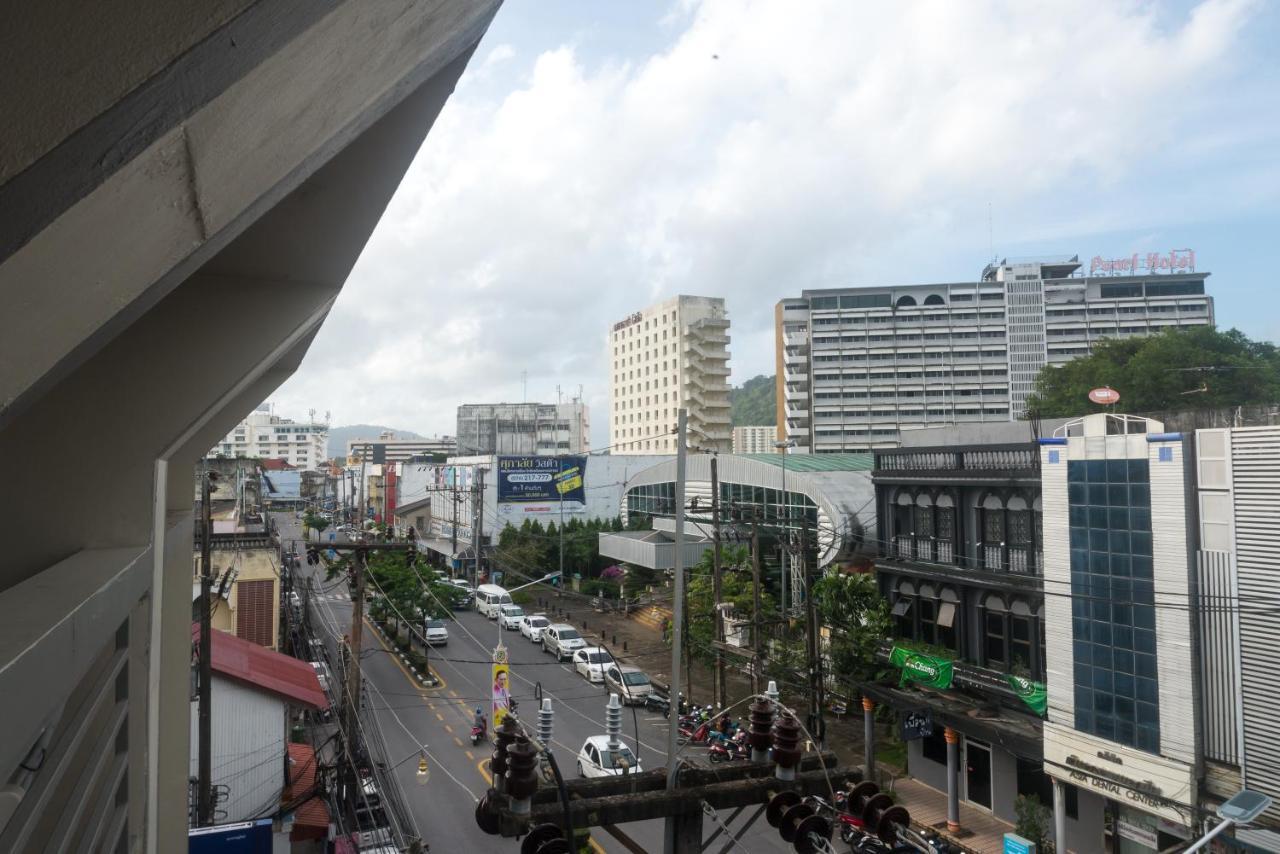 Green Leaf Hostel Phuket Exterior photo